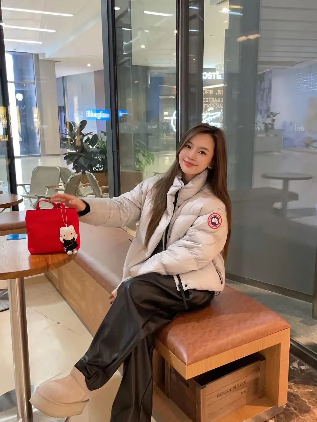 P720 Puff Short Big Goose Bread Jacket Down Jacket 2023 new official hot model CANADA GOOSE Canada Goose Puff Short Down Jacket 2256W, 4 colors early adopter version! This year’s hottest item! 4 Colors, 5 Codes